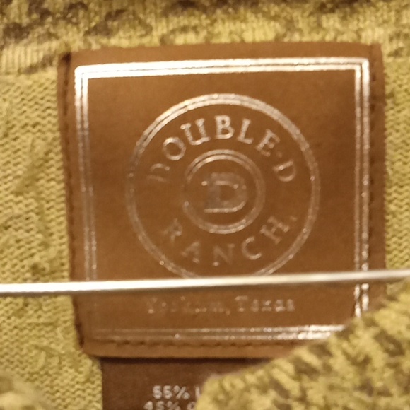 VINTAGE DOUBLE D RANCH WOMANS WESTERN BUTTON DOWN.BLOUSE. - Picture 2 of 8